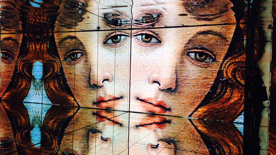 Bildrechte: Cristina Giordano Botticellis Venus im Spiegelsaal von Palazzo Italia - Expo 2015