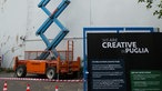 Arbeiten am Murale gesponsert von der Region Apulien