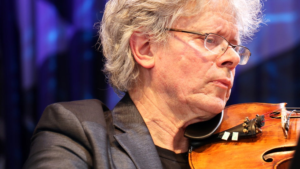 Bildrechte: WDR /Rühl Kronos Quartet live bei Roskilde 2015