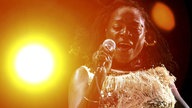 Sharon Jones auf der Bühne