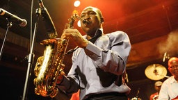 Seun Kuti auf der Bühne