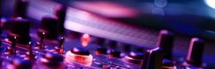 Regler eines DJ-Pults