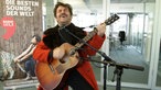 Peppe Voltarelli singt Lamentarsi Come Ipotesi