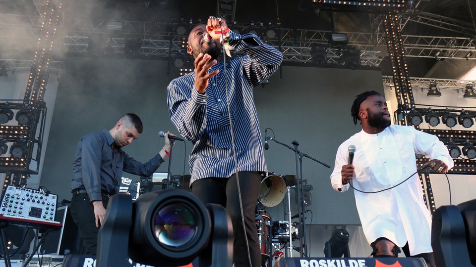 Bildrechte: WDR/Rühl Young Fathers beim Roskilde Festival 2015