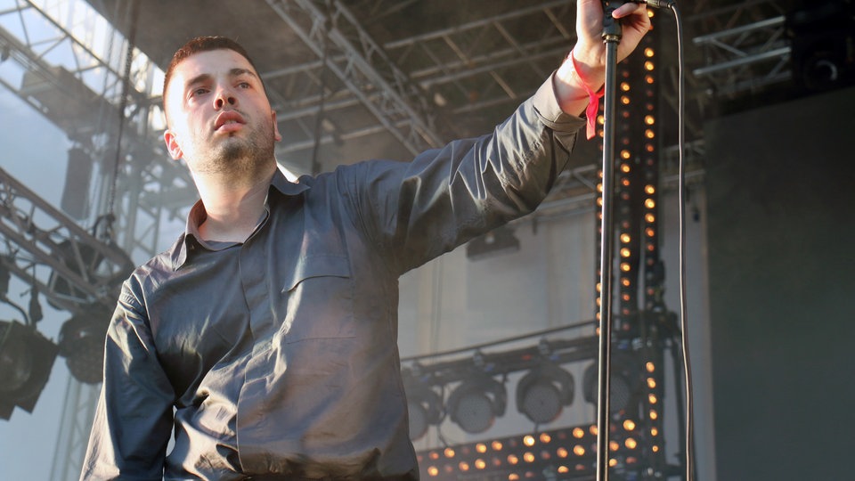 Bildrechte: WDR/Rühl Young Fathers beim Roskilde Festival 2015