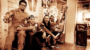 Los componentes del grupo musical Che Sudaka