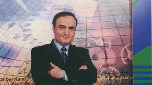 Bülent Över, ehemaliger Nachrichtensprecher der TRT