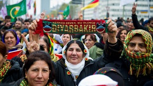 Kurden Demonstration Diyarbakir - Türkei