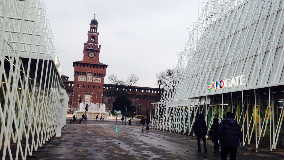 Die Expo Gate am Castello Sforzesco in Mailand