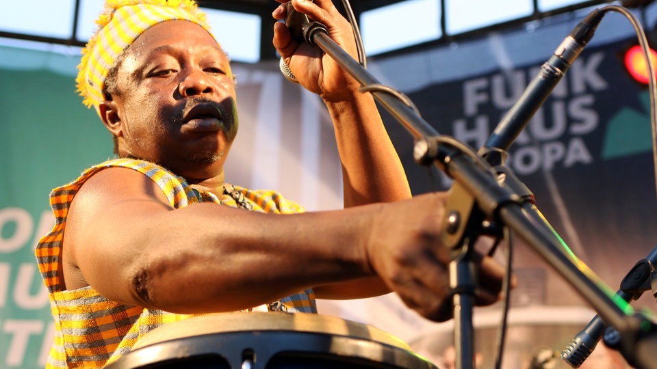 Bildrechte: WDR/Rühl Sierra Leone Refugee Allstars bei Odyssee 2015 in Mühlheim