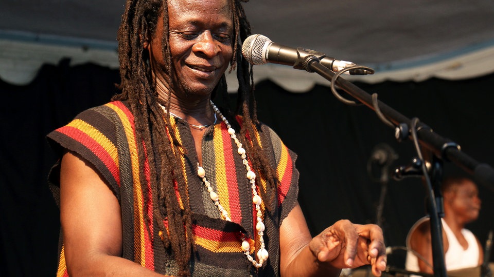 Bildrechte: WDR/Rühl Sierra Leone Refugee Allstars bei der Funkhaus Europa Odyssee 2015 in Hagen
