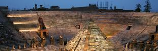 Blick in die openair-Bühne Arena di Verona